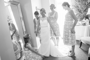 nj weddings bride getting ready